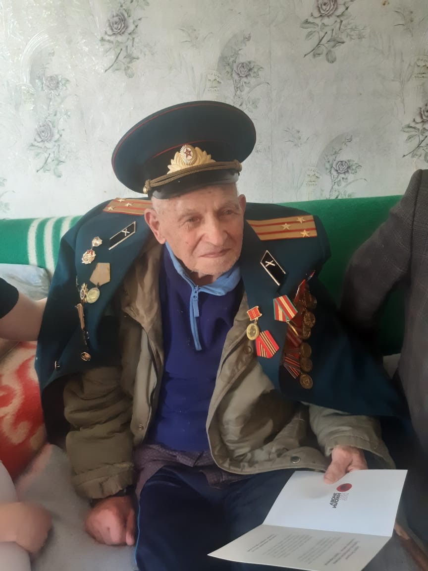 Фотозвіт про привітання ветеранів виборчого округу №196
