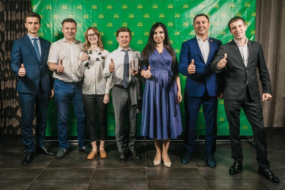 Прес-конференція політичної партії “Слуга народу”