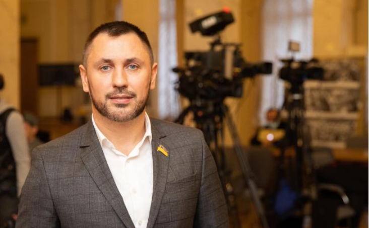 Шляхом е-голосування українці зможуть самостійно визначати розвитку держави, – Стріхарський
