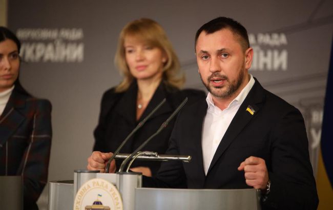 Стріхарський: захистити українців, які вкладають кошти в купівлю квартири, допоможе законопроект
