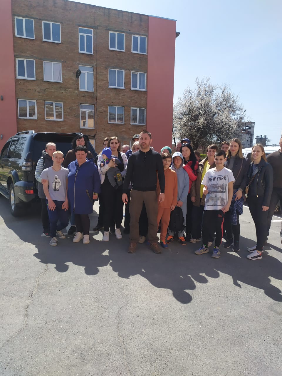 Відвідав громади Катеринопільщини з гуманітарною допомогою для переселенців