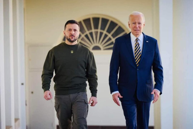 Історичний візит.